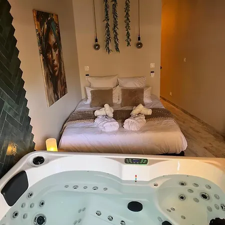 Apartment Privatif Jacuzzi & Cinema