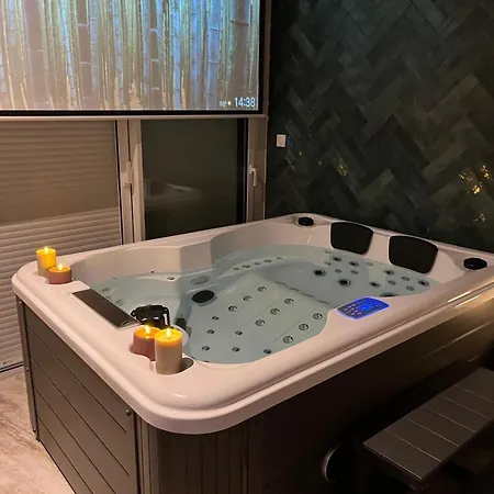 Apartment Privatif Jacuzzi & Cinema